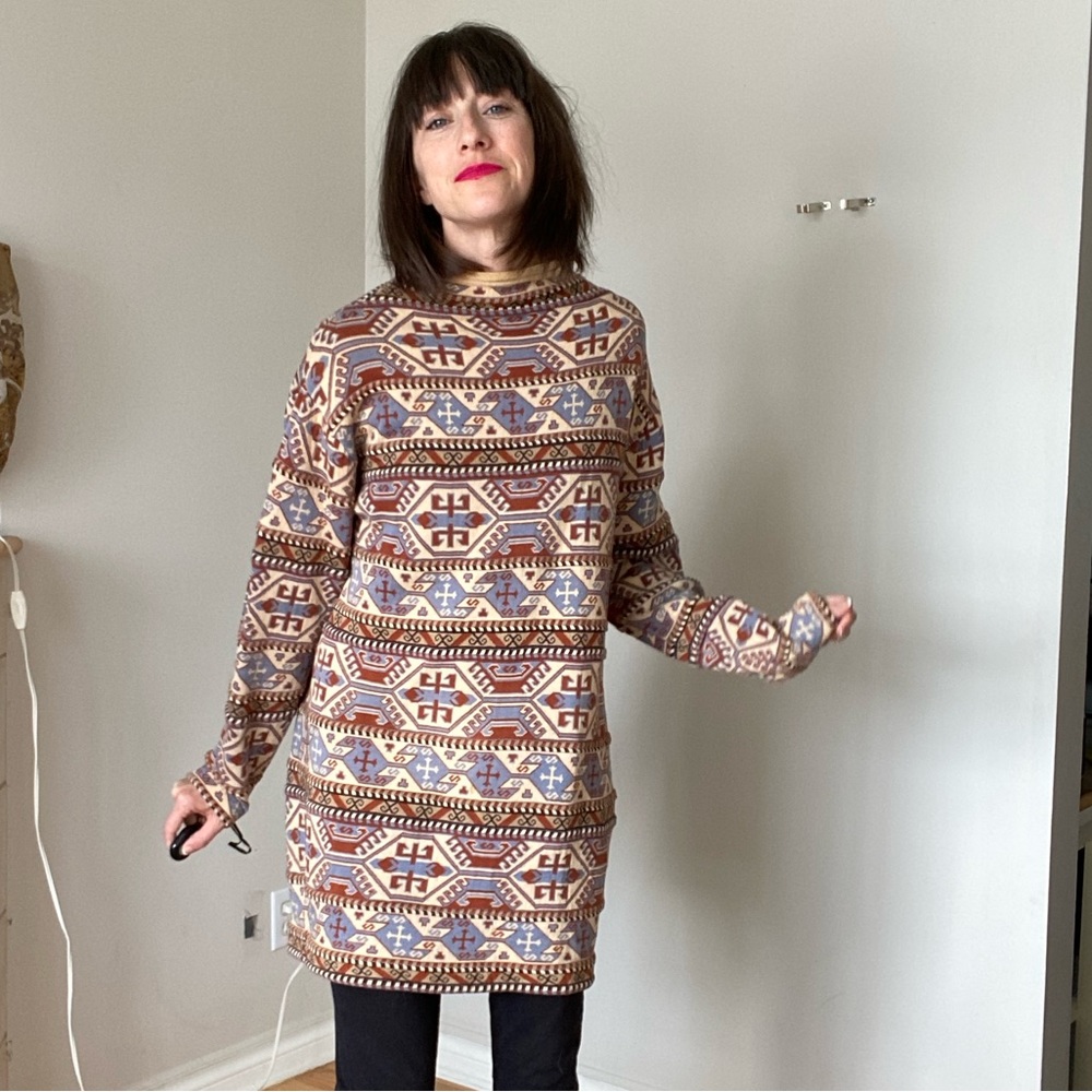 Anne Klein Tunic Sweater - Picture 4 of 11
